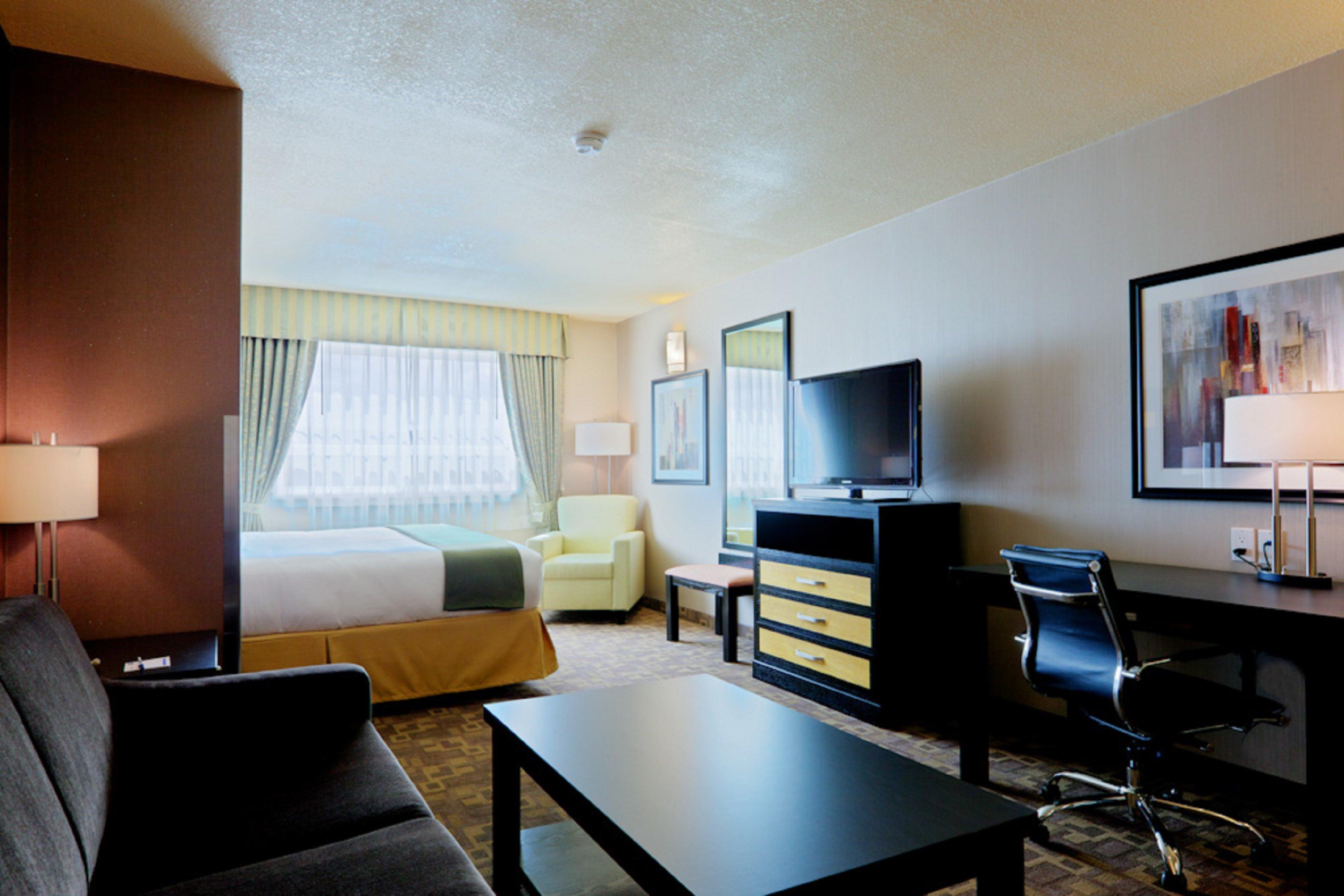 Holiday Inn Express And Suites Dawson Creek, An Ihg Hotel Экстерьер фото