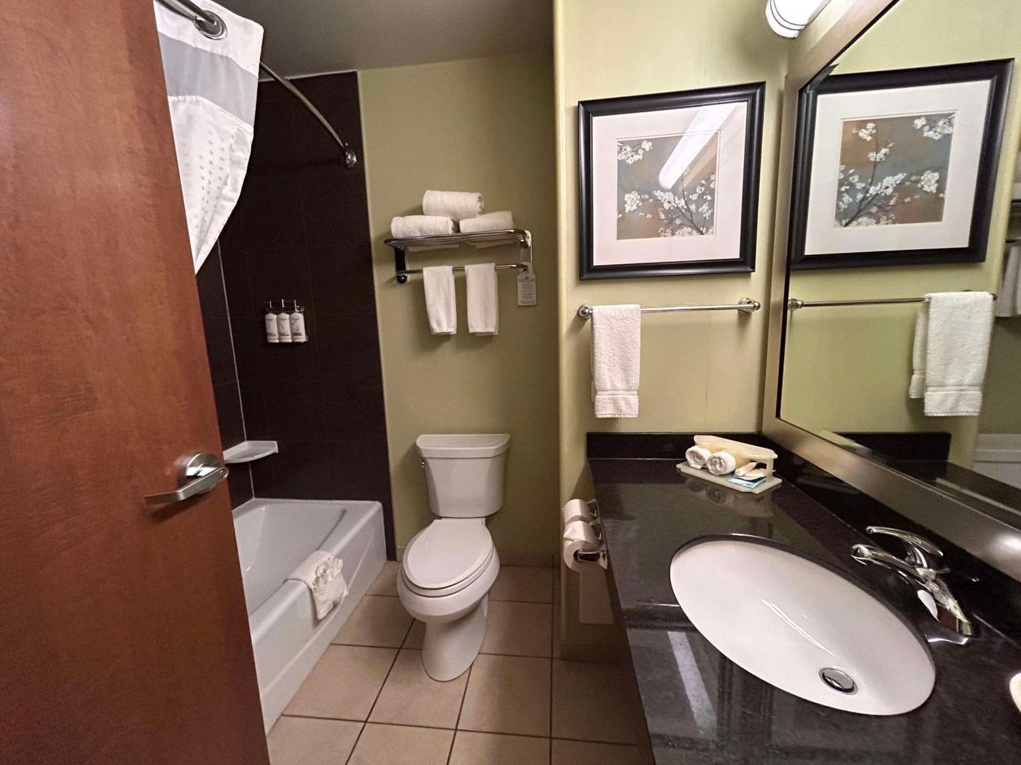 Hotel Dawson Creek, Surestay Collection By Best Western Экстерьер фото